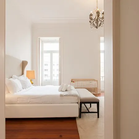 Luxury Suites Liberdade And Lofts Liberdade Апартаменты *