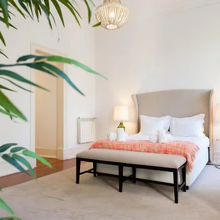 Luxury Suites Liberdade And Lofts Liberdade Апартаменты *