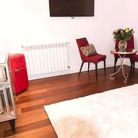 Luxury Suites Liberdade And Lofts Liberdade Апартаменты *